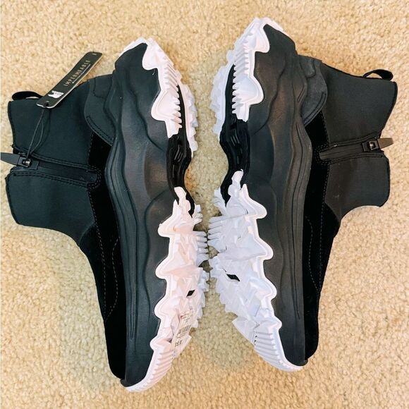 NWT SOREL Kinetic Breakthru Acadia Black Suede Bootie Women's Sz 7 - Picture 5 of 13